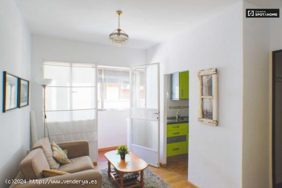 Apartamento de 3 dormitorios con terraza privada en alquiler en Guindalera - MADRID