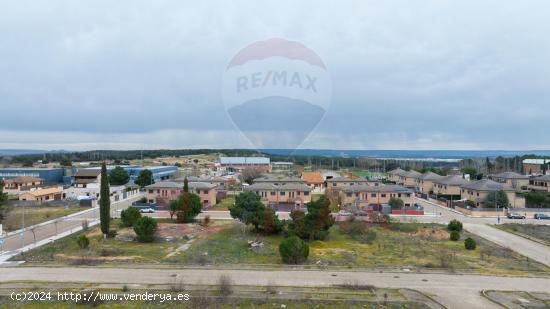  MaraVILLAS TEAM presenta un terreno urbano en Boecillo - VALLADOLID 