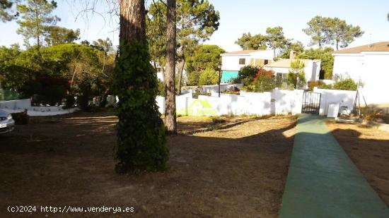 Chalet de una planta en Pinares de Lepe - HUELVA