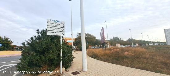 Interesante Parcela en el Parque Empresarial y Tecnológico de Elche Torrellano - ALICANTE