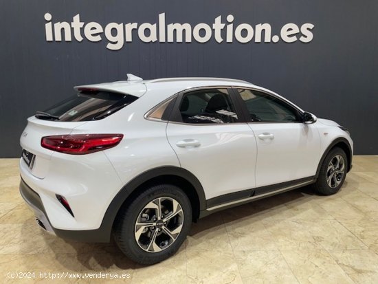 Kia XCeed 1.0 T-GDi Drive 88kW (120CV) - Sada