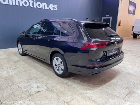 Volkswagen Golf Life 2.0 TDI 85kW (115CV) Variant - Sada