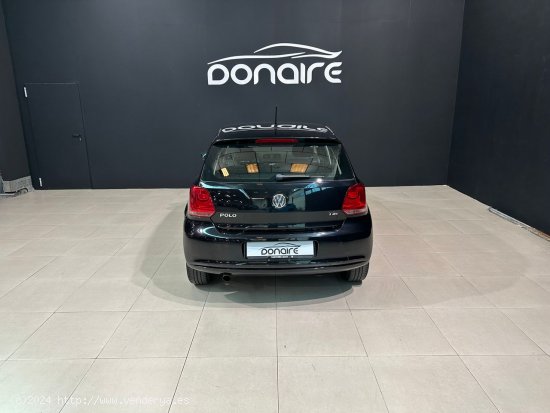 Volkswagen Polo 1.2 TSI 90cv Sport - Sada