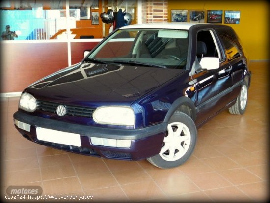 Volkswagen Golf 1.9TDI de 1997 con 160.000 Km por 3.900 EUR. en Asturias