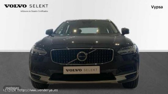 Volvo V 90 2.0 B4 D PLUS BRIGHT 4WD AUTO 197 5P de 2023 con 11.162 Km por 55.900 EUR. en Ciudad Real