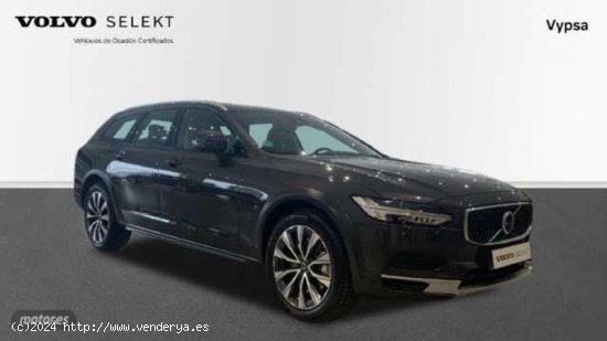 Volvo V 90 2.0 B4 D PLUS BRIGHT 4WD AUTO 197 5P de 2023 con 11.162 Km por 55.900 EUR. en Ciudad Real