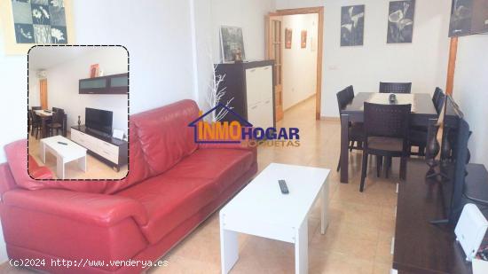 EXCELENTE PISO PARA ENTRAR A VIVIR DE 2 DORMITORIOS - ALMERIA