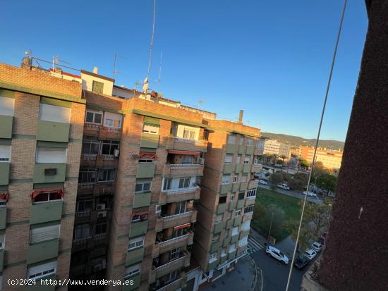 PISO CON GARAJE Y TERRAZA EN ZONA SAN CAYETANO, CORDOBA - CORDOBA