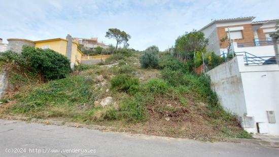  Estupenda parcela para construir la casa de tus sueños - TARRAGONA 