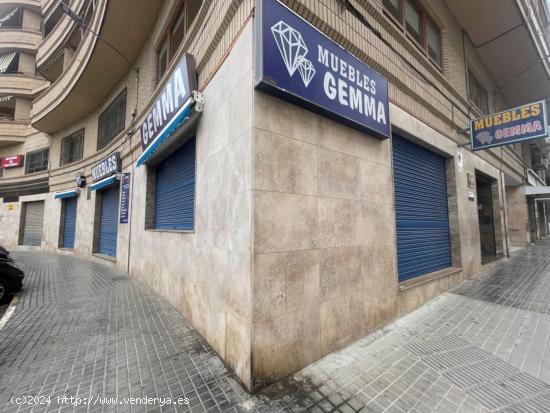 Local Comercial en Zona Privilegiada: Espacio Versátil, Máxima Seguridad y Exposición Ideal - ALI