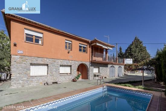  ESTUPENDO CHALET EN PLENA NATURALEZA CON POSIBILIDAD DEHACER 2 VIVIENDAS - GRANADA 