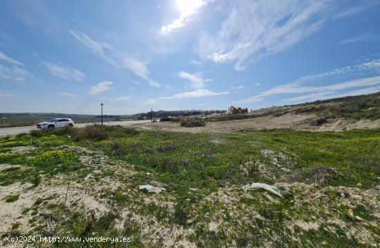 Parcela Urbana Junto al Campo de Golf - CADIZ