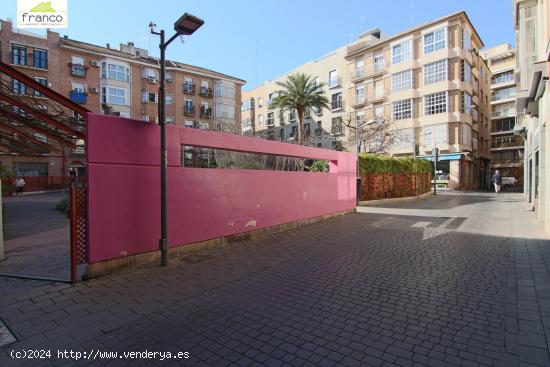 Plaza de garaje en alquiler - MURCIA