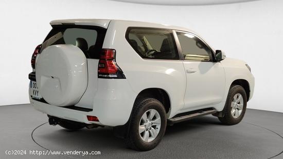 Toyota Land Cruiser 2.8 D-4D VX Auto