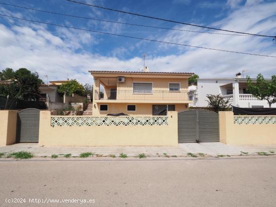  SE VENDE CASA EN LA BISBAL DEL PENEDES, ZONA CAN GORDEI - TARRAGONA 