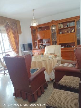 AMPLIO PISO EN VENTA EN CAÑERO - CORDOBA