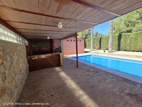 ++Magnífico chalet ubicado en La Urbanización de la Alcayna++ - MURCIA