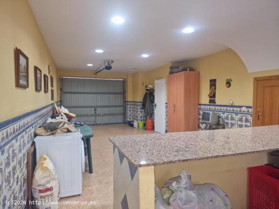 Se vende casa adosada en Benimuslem - VALENCIA