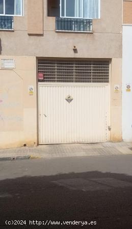 Plaza de garaje en centro de El Ejido - ALMERIA