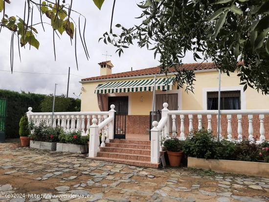 Casa de campo en la Virgen del Prado - CACERES