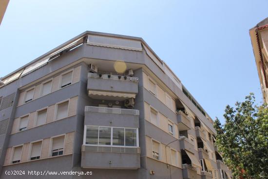  PLAZA DE PARKING DE BUEN TAMAÑO A ESCASOS METROS DEL MUSEO MARQ - ALICANTE 