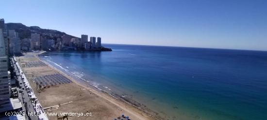 Apartamento en primera linea de playa Levante. con 3 hab. y 3 baños. - ALICANTE