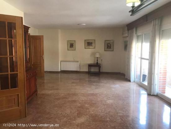 PISO DE 150m2 EN EL CENTRO DE LORCA! - MURCIA