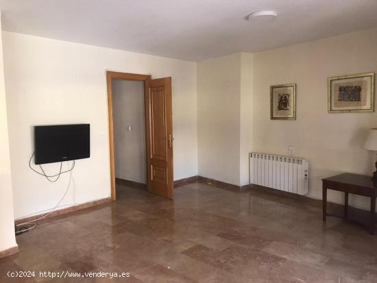 PISO DE 150m2 EN EL CENTRO DE LORCA! - MURCIA