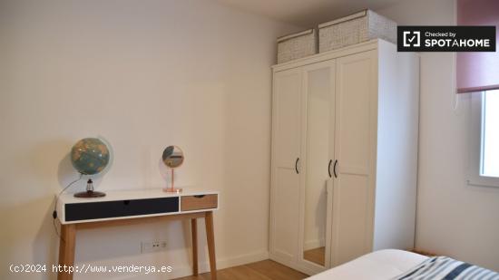 Apartamento de 2 dormitorios en alquiler en Valencia - VALENCIA