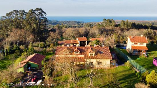 VENTA DE CASA CON VISTAS AL MAR - ASTURIAS