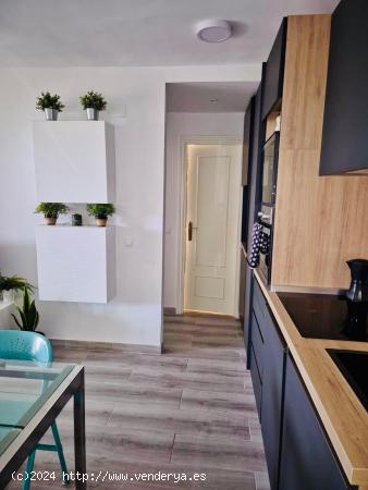 PRECIOSO APARTAMENTO CON VISTAS AL MAR EN CALAHONDA - MIJAS - MALAGA