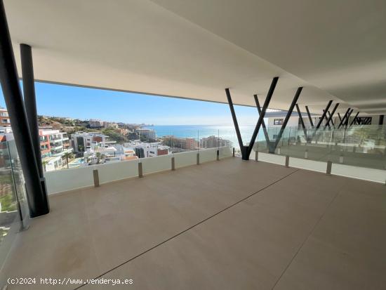 Increíble ático duplex en playa Carvajal - Fuengirola - MALAGA