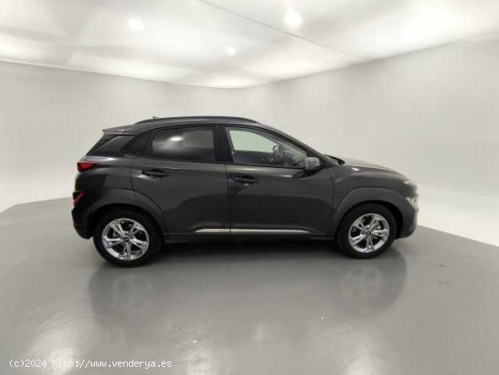 Hyundai Kona ( 1.0 TGDI Tecno 4x2 )  - Sabadell