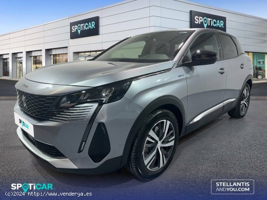 Peugeot 3008  225 e-EAT8 Allure Pack - Sant Feliu de Llobregat