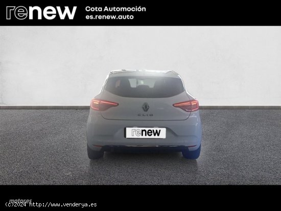 Renault Clio ZEN TCE 100CV GLP de 2021 con 50.000 Km por 16.800 EUR. en Madrid