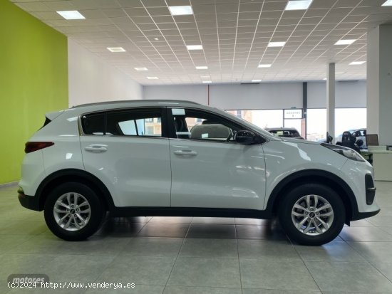 Kia Sportage Concept 4x2 1.6 GDI 131CV de 2022 con 36.000 Km por 19.800 EUR. en Malaga