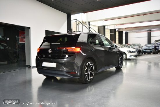 Volkswagen ID.3 1st Plus Auto 150 kW (204 CV) de 2020 con 41.000 Km por 22.500 EUR. en Madrid