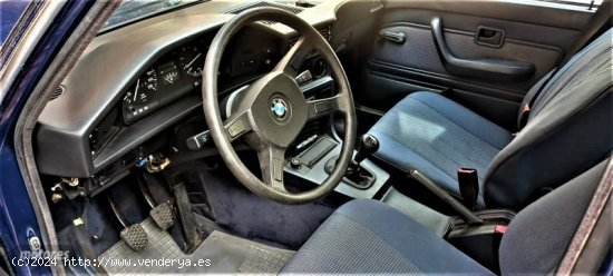 BMW 520i E28 de 1988 con 220.000 Km por 7.500 EUR. en Salamanca