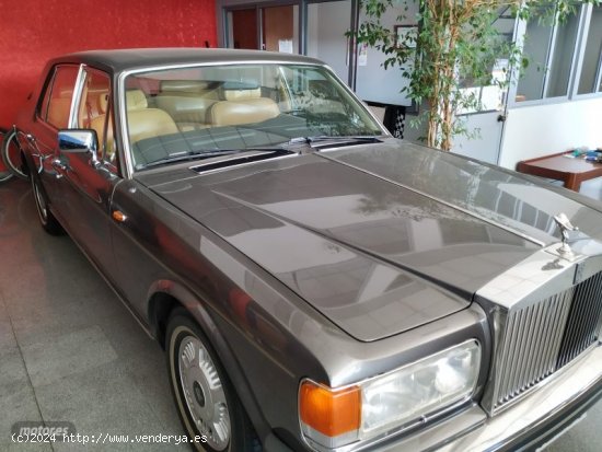 Rolls Royce spirit silver de 1982 con 75.000 Km por 21.000 EUR. en Sevilla