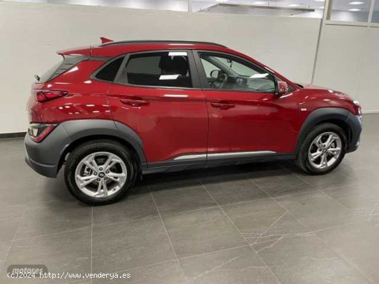 Hyundai Kona 1.0 TGDI Tecno 4x2 de 2022 con 29.075 Km por 21.490 EUR. en Madrid