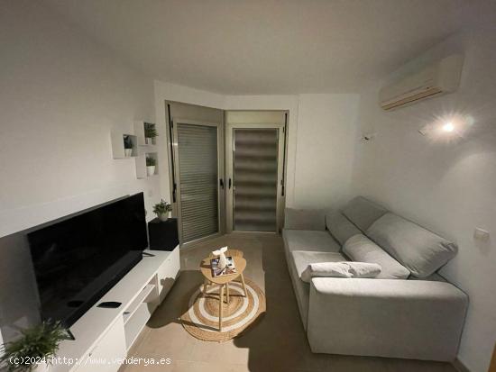 Apartamento de 2 dormitorios con piscina y cerca de las playas. - TARRAGONA