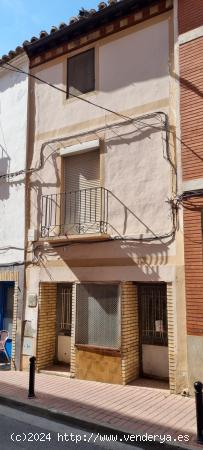  Vivienda para reformar completamente en Épila - ZARAGOZA 