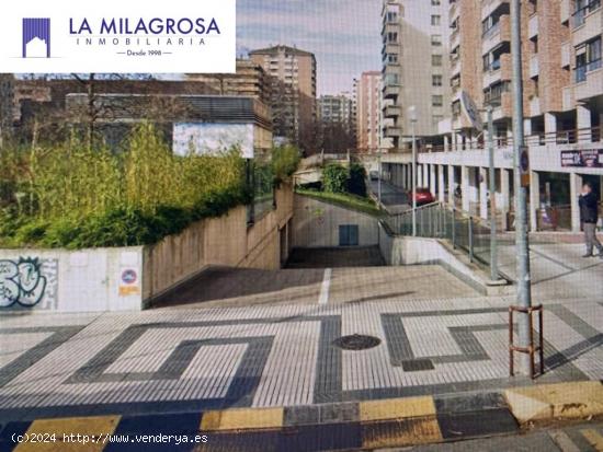 Estás cansado de dar vueltas por el barrio buscando aparcamiento para tu vehículo? - NAVARRA