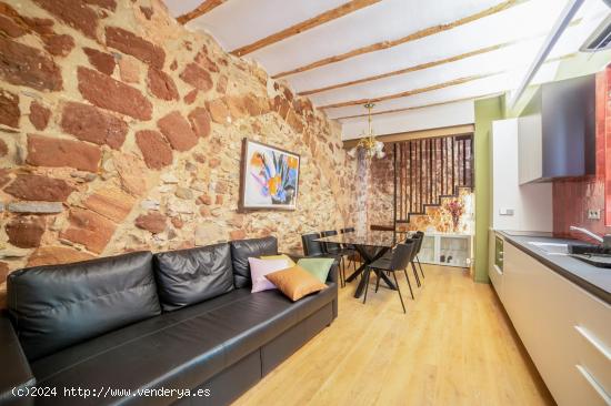 CASA CON LICENCIA TURÍSTICA EN PRADES - TARRAGONA - TARRAGONA