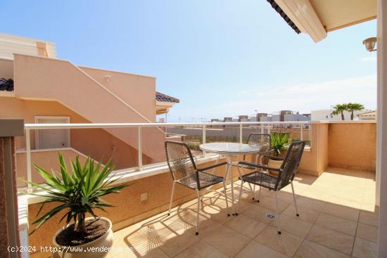 Bungalow planta alta de 2 dormitorios con piscina - ALICANTE