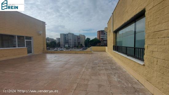 Local comercial en centro comercial VillaFontana en Móstoles - MADRID