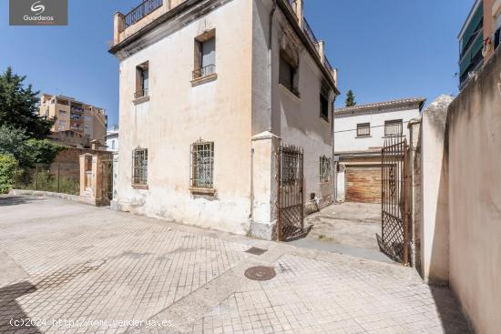 !!ESPECTACULAR PARCELA CON VIVIENDA JUNTO LA HÍPICA!! - GRANADA