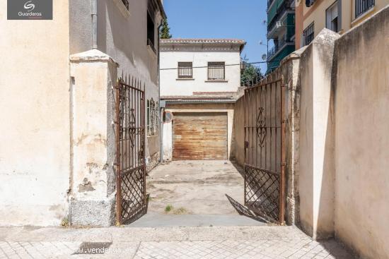 !!ESPECTACULAR PARCELA CON VIVIENDA JUNTO LA HÍPICA!! - GRANADA