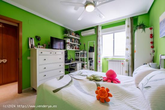 3 DORM, 2 BAÑOS, LUMINOSO - MADRID