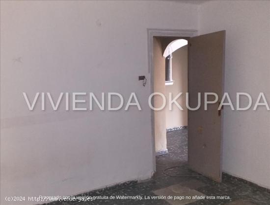 Cuarto OKUPADO en calle Santa Florentina, Son Gotleu. - BALEARES